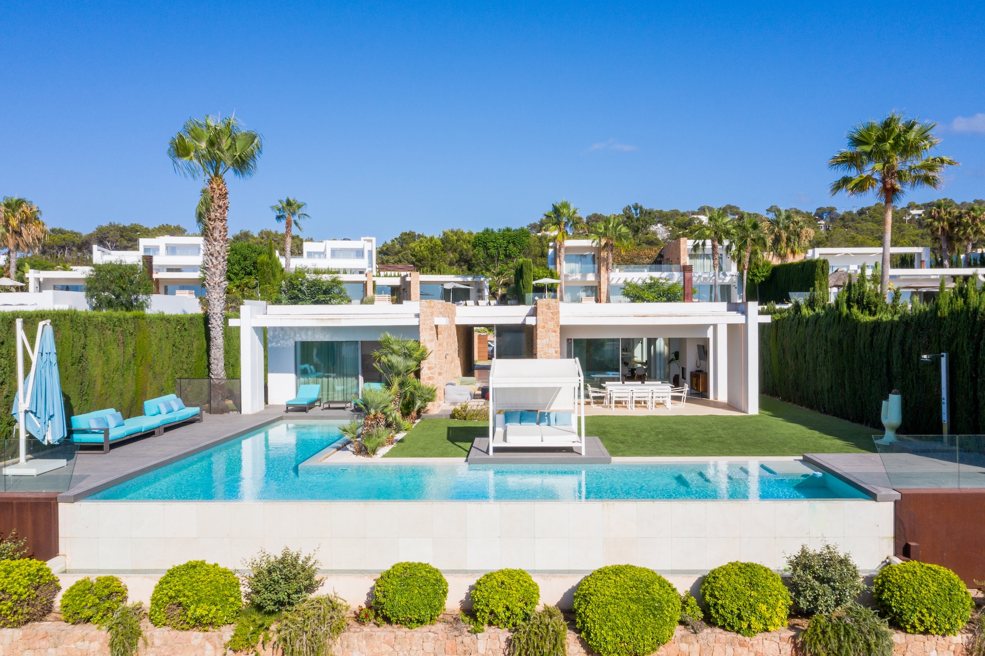 Resa Estates te koop sale Cala Comte main house .jpg